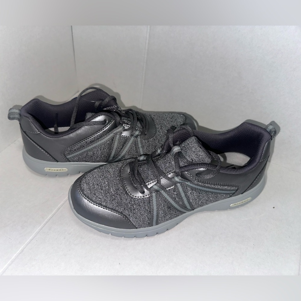 Propet Gray Women's Sneakers size 8.5